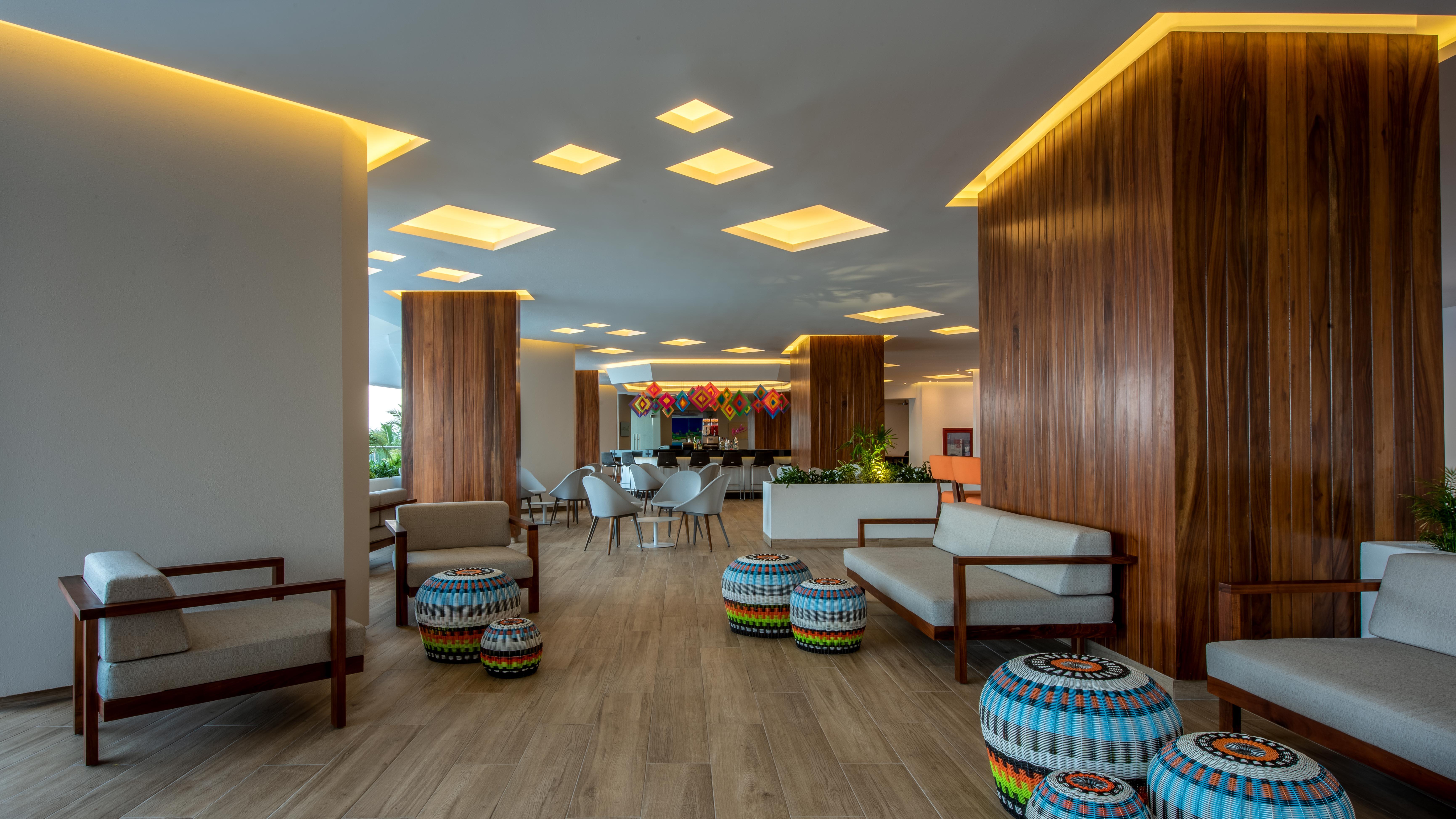 Grand Park Royal Puerto Vallarta Exterior photo The lounge at the airport.