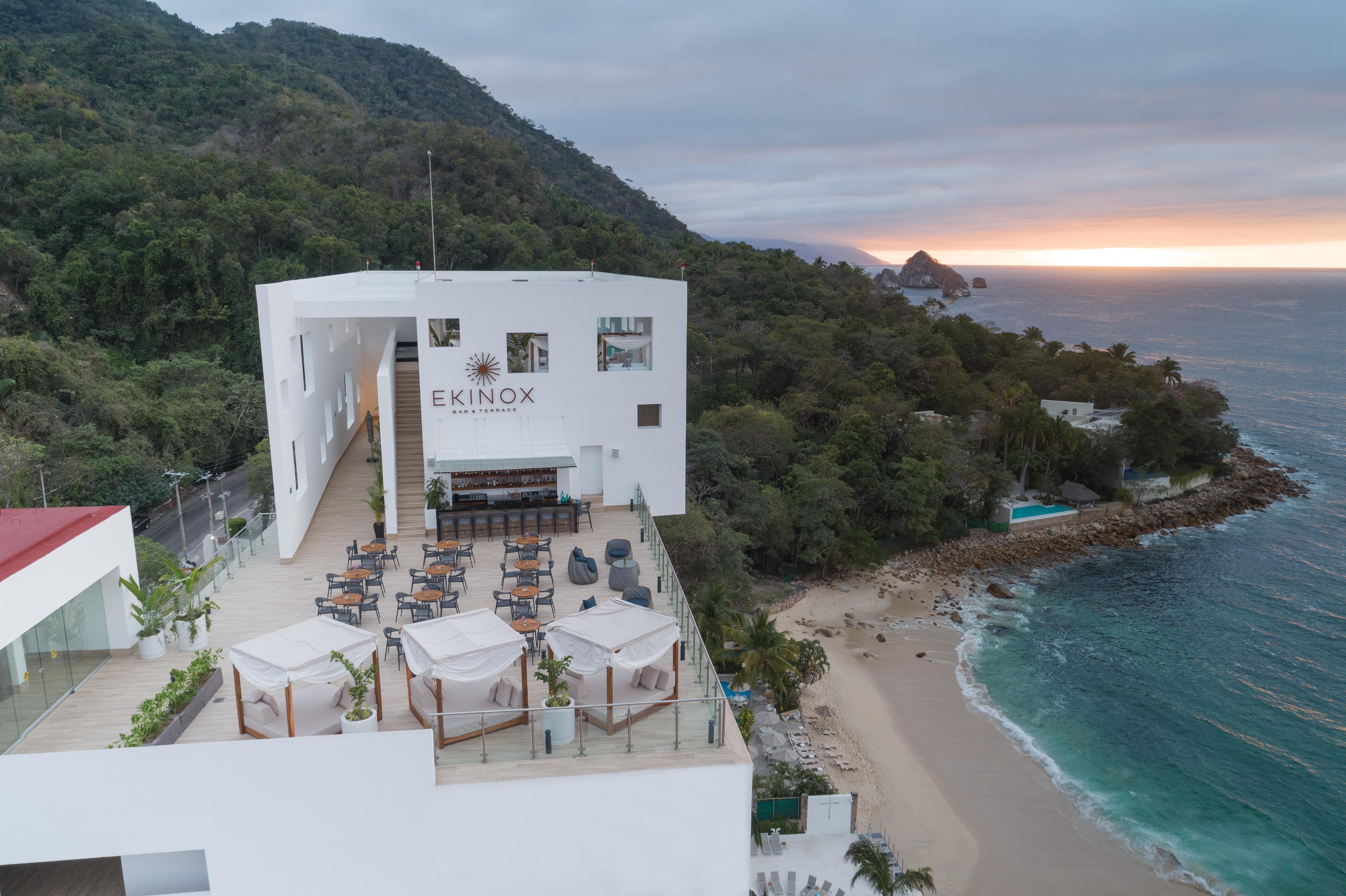 Grand Park Royal Puerto Vallarta Exterior photo