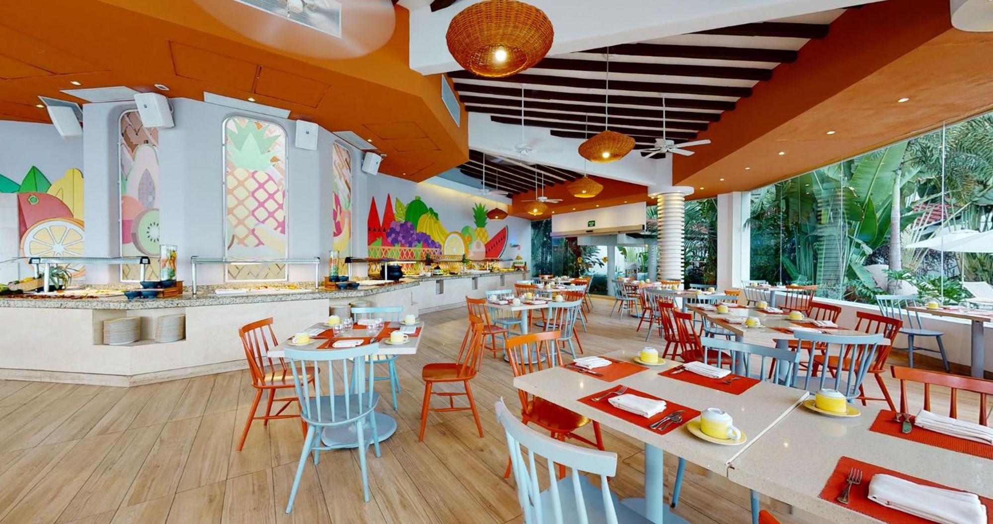 Grand Park Royal Puerto Vallarta Exterior photo