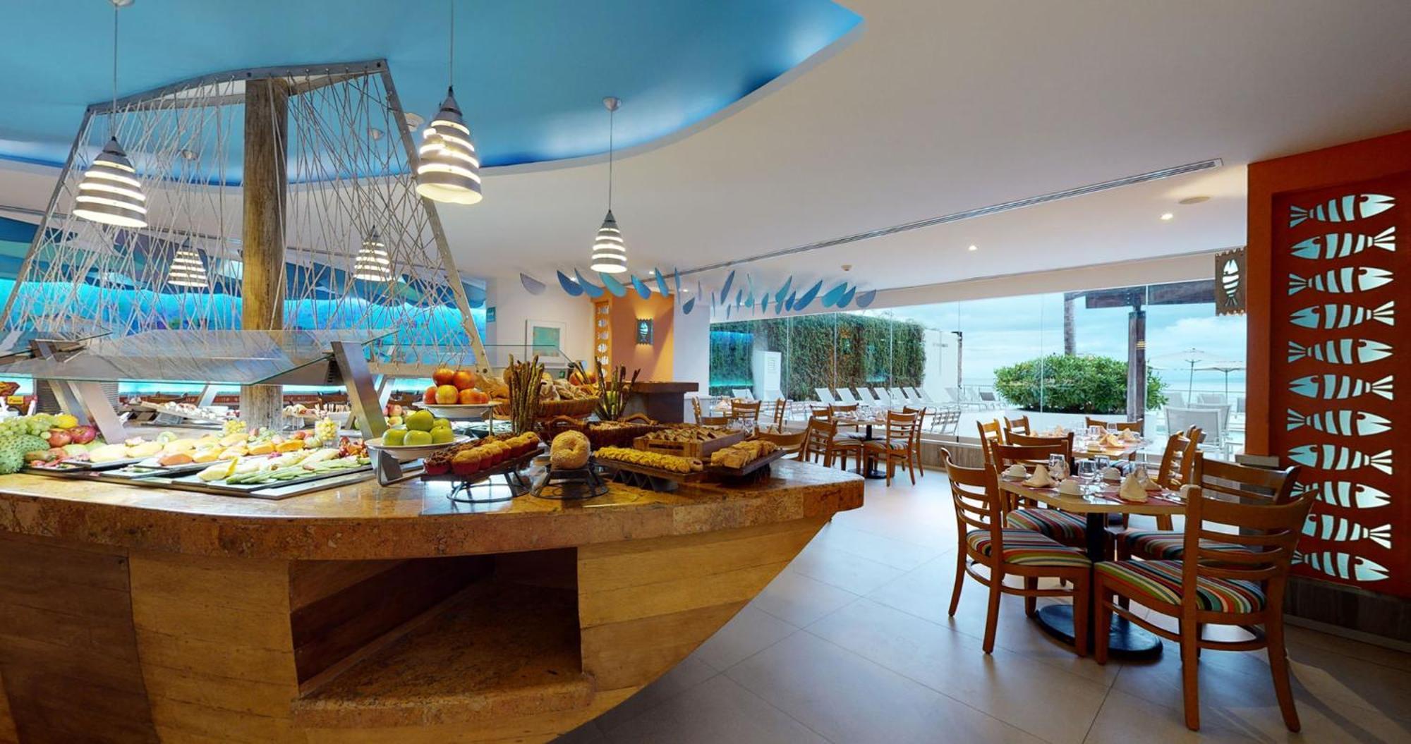 Grand Park Royal Puerto Vallarta Exterior photo